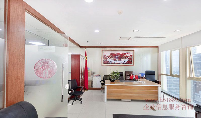 大中華國(guó)際交易廣場(chǎng) 福田中心區(qū) 會(huì)展中心地鐵口 電梯口 全辦公家私 出租 裝修圖片