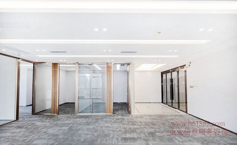 會(huì)展中心地鐵口 24小時(shí)空調(diào) 現(xiàn)代國際大廈(現(xiàn)代國際商務(wù)大廈)寫字樓 出租面積:288平米裝修圖片