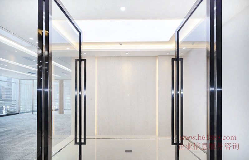 會(huì)展中心地鐵口 24小時(shí)空調(diào) 現(xiàn)代國際大廈(現(xiàn)代國際商務(wù)大廈)寫字樓 出租面積:288平米裝修圖片