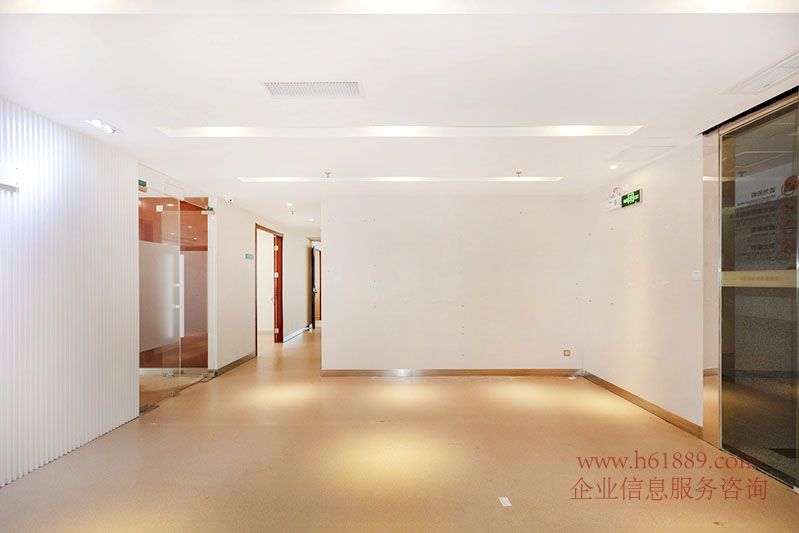 會展中心地鐵口 一手業(yè)主 電梯口 現代國際大廈 出租 裝修圖片