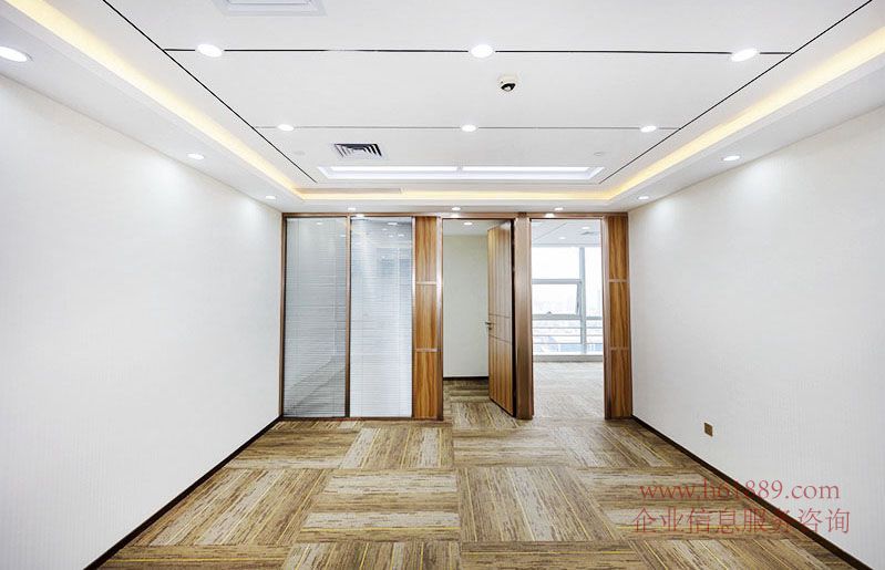 金中環(huán)商務(wù)大廈(金中環(huán)國際商務(wù)大廈)會展中心地鐵蓋上 甲級寫字樓 出租面積:118平米 裝修圖片
