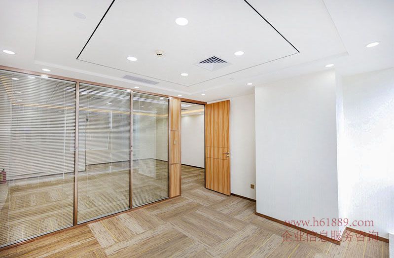 金中環(huán)商務(wù)大廈(金中環(huán)國際商務(wù)大廈)會展中心地鐵蓋上 甲級寫字樓 出租面積:156平米 裝修圖片