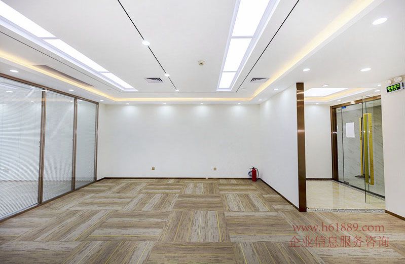 金中環(huán)商務(wù)大廈(金中環(huán)國際商務(wù)大廈)會展中心地鐵蓋上 甲級寫字樓 出租面積:156平米 裝修圖片