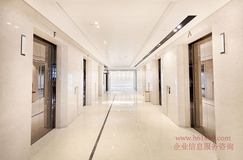 卓越城二期B座 南區(qū) 雙子中心 上梅林雙地鐵口 全新裝修 圖片實勘 出租 電梯廳圖片