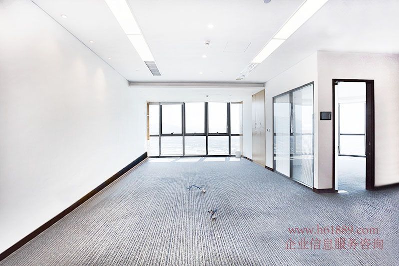 CFC長富中心(長富金茂大廈)保稅區(qū) 看海景 看香港景觀 甲級寫字樓 優(yōu)惠出租 裝修圖片