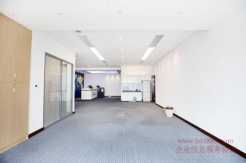 CFC長富中心(長富金茂大廈)保稅區(qū) 看海景 看香港景觀 甲級寫字樓 優(yōu)惠出租 裝修圖片