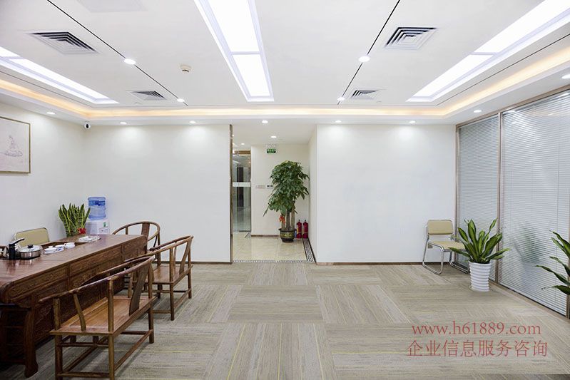 金中環(huán)商務大廈(金中環(huán)國際商務大廈)雙地鐵 會展中心地鐵蓋 甲級寫字樓 出租 裝修圖片