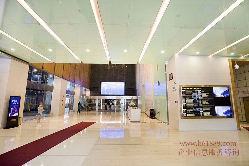 金中環(huán)商務大廈(金中環(huán)國際商務大廈)雙地鐵 會展中心地鐵蓋 甲級寫字樓 出租 大堂圖片