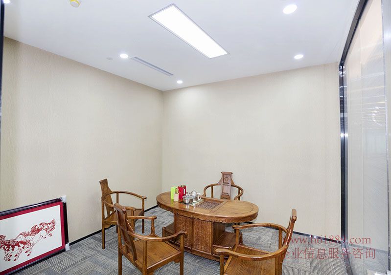 文博大廈(新世界文博中心)電梯口 蓮花山景觀 景田地鐵C出口 行業(yè)不限 裝修圖片