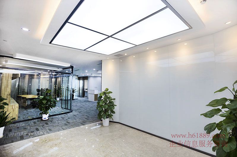 文博大廈(新世界文博中心)電梯口 蓮花山景觀 景田地鐵C出口 行業(yè)不限 裝修圖片