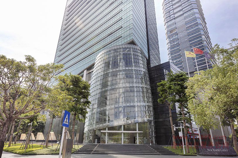 新世界商務(wù)中心 市民中心西 深圳證券交易所旁 電梯口 業(yè)主直租 全新裝修 周邊環(huán)境圖片
