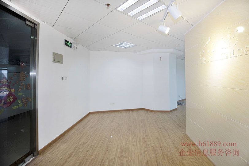 大中華國際交易廣場 市民中心景觀 蓮花山景觀 西北向 會展中心地鐵站A出口 A2 出口 出租 裝修圖片