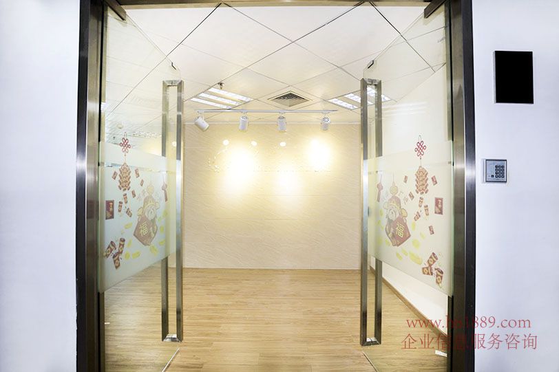 大中華國際交易廣場 市民中心景觀 蓮花山景觀 西北向 會展中心地鐵站A出口 A2 出口 出租 裝修圖片