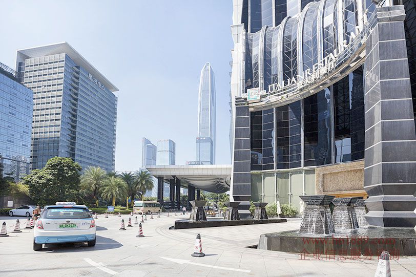 大中華國際交易廣場(大中華交易廣場)市民中心景觀 蓮花山景觀 會展中心地鐵站 A出口 A2 出口 出租 周邊環(huán)境圖片