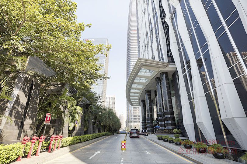 大中華國際交易廣場(大中華交易廣場)市民中心景觀 蓮花山景觀 會展中心地鐵站 A出口 A2 出口 出租 周邊環(huán)境圖片