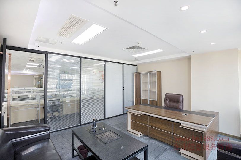 金中環(huán)商務(wù)大廈(金中環(huán)國際商務(wù)大廈)會(huì)展中心地鐵站 全辦公家私 圖片實(shí)拍 出租 金中環(huán)商務(wù)大廈 裝修圖片