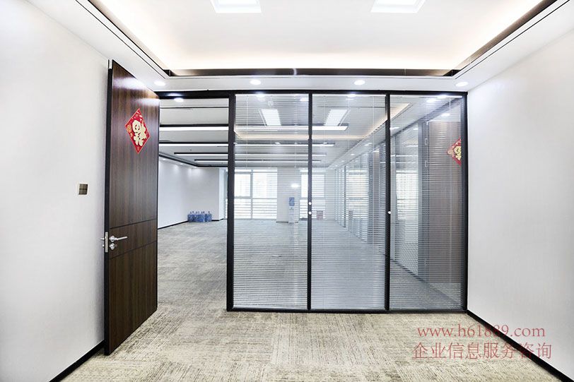 現(xiàn)代國(guó)際大廈(現(xiàn)代國(guó)際商務(wù)大廈)會(huì)展中心地鐵站 24小時(shí)中央空調(diào)計(jì)流量 優(yōu)惠出租 現(xiàn)代國(guó)際大廈 裝修圖片