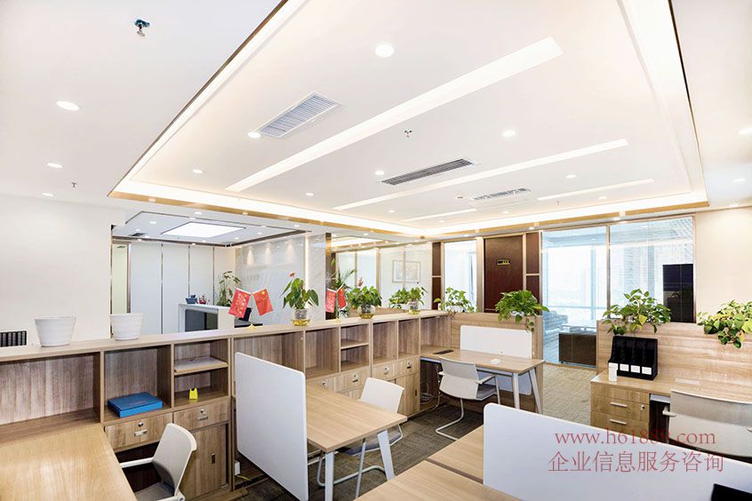 福田中心區(qū) 榮超經(jīng)貿(mào)中心 138元/平米/月 市民中心東 全辦公家私 東南向 出租 經(jīng)貿(mào)中心 出租 裝修圖片