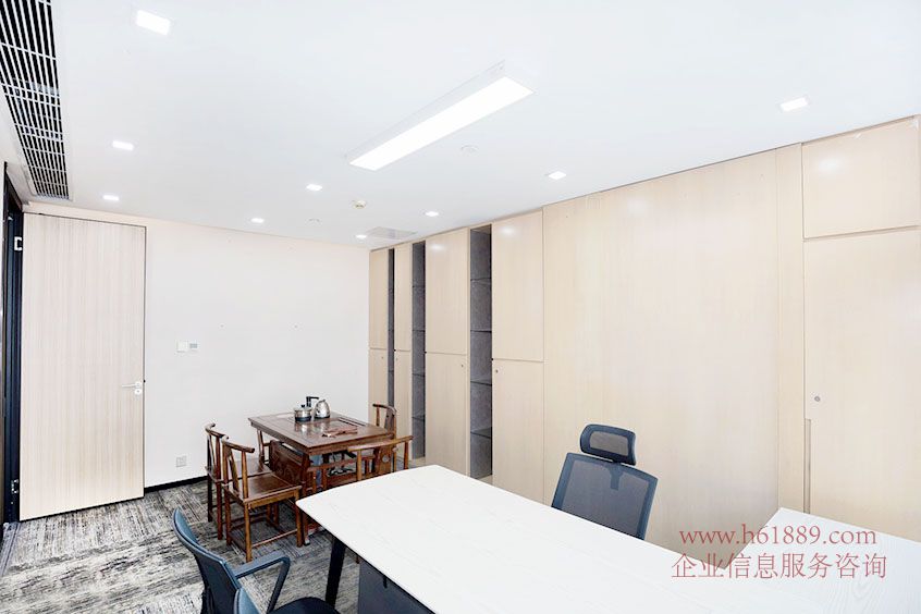 金中環(huán)商務(wù)大廈(金中環(huán)國際商務(wù)大廈)電梯口 租金138元/平米/月 會展中心地鐵站E出口 出租 裝修圖片