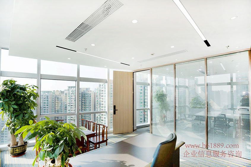 新世界中心(新世界商務(wù)中心)深證證券交易所旁 市民中心西 電梯口 全辦公家私 出租 新世界商務(wù)中心 裝修圖片