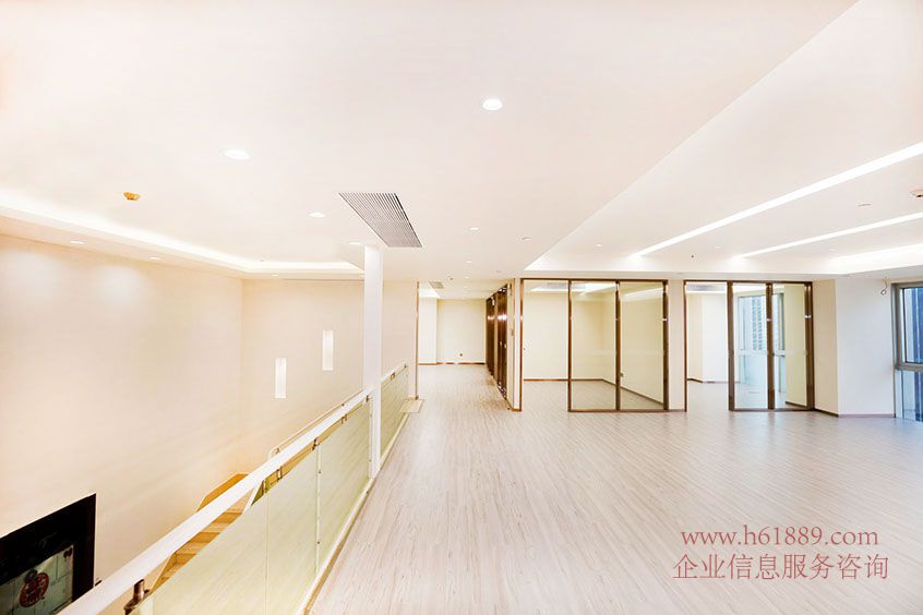 現(xiàn)代國際大廈(現(xiàn)代國際商務(wù)大廈)電梯口 全新裝修 會展中心地鐵站 業(yè)主出租 復(fù)式 二層 裝修圖片