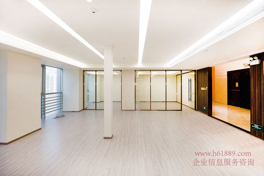 現(xiàn)代國際大廈(現(xiàn)代國際商務(wù)大廈)電梯口 全新裝修 會展中心地鐵站 業(yè)主出租 復(fù)式 一層 裝修圖片